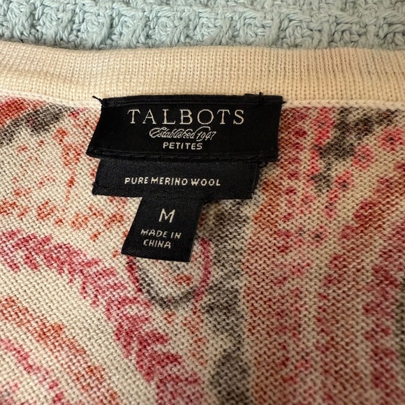 Talbots 100% Merino Wool Cardigan Sweater Womens Petite Medium Brown Red Paisley - Picture 4 of 8